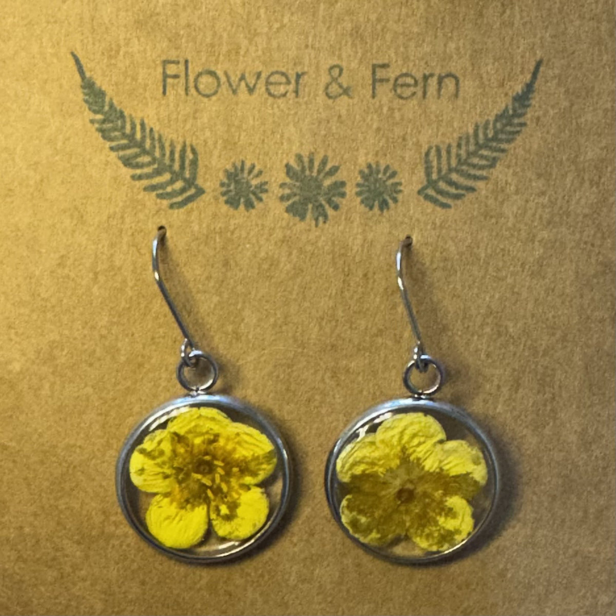 Small Circular Earrings 01