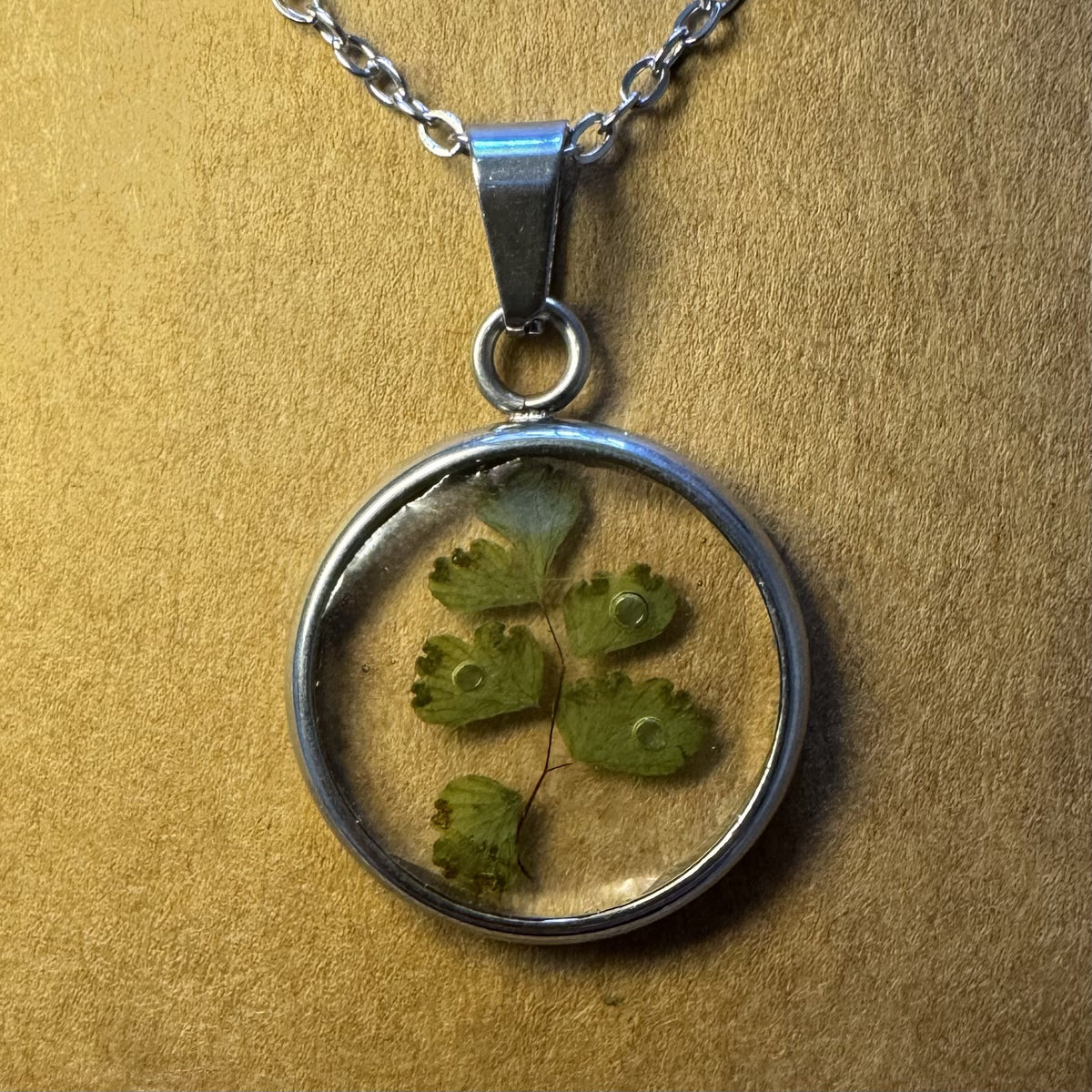 Small Pendant 01